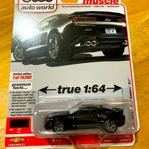 auto world chevy camaro